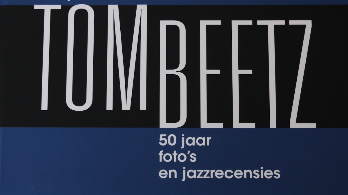 Boekpresentatie Tom Beetz & concert albumpresentatie - Foto 1