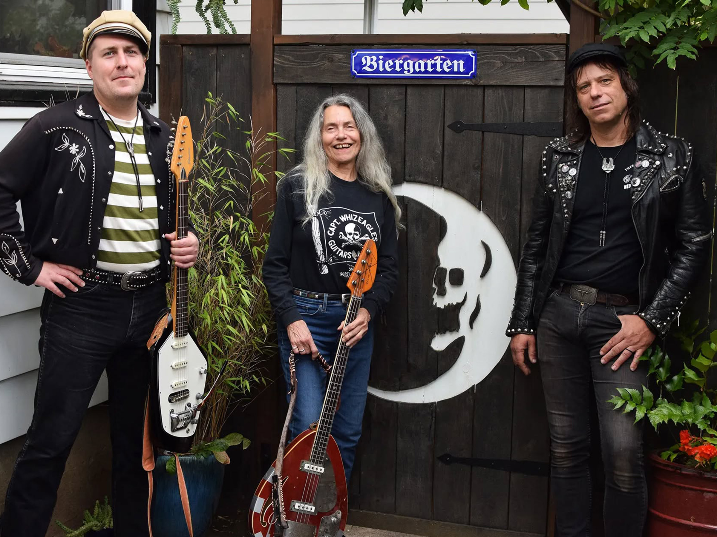 Dead Moon Night: Toody Cole and Band + Jenny Don't & the Spurs in Vera, Groningen