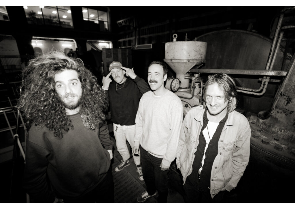 Dag 10: Kinky's Zalige Zondag - Blisters + Mesher + IAHTTC + No Prisoners + Surprise poster