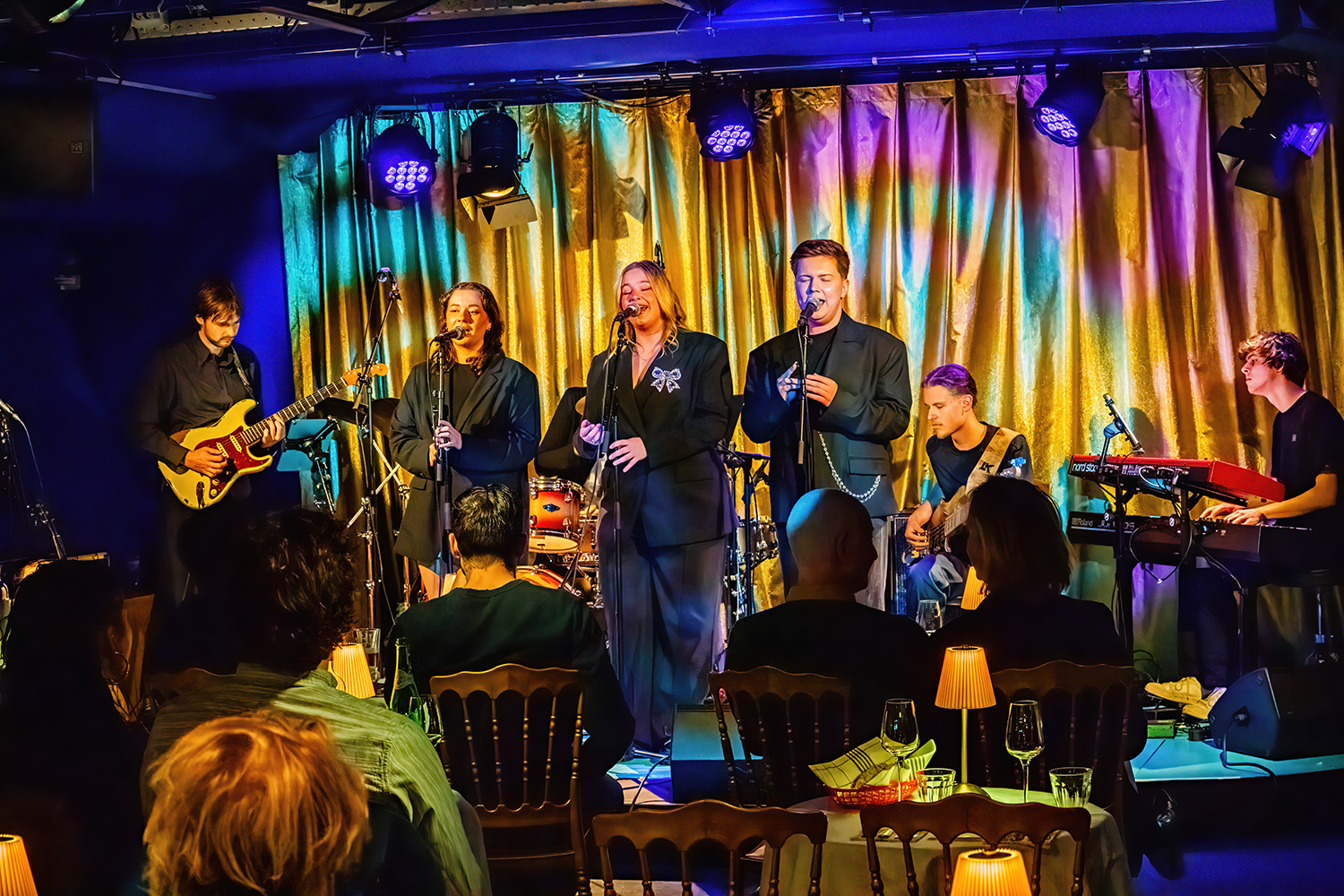 Afbeelding: Club Metro: dinner, dance &amp; live music